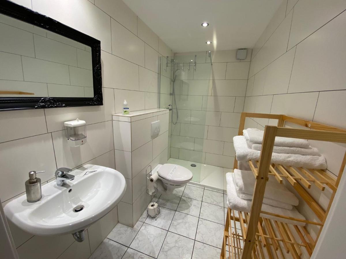 Mikroapartments Klarenthal Saarbrucken Bagian luar foto